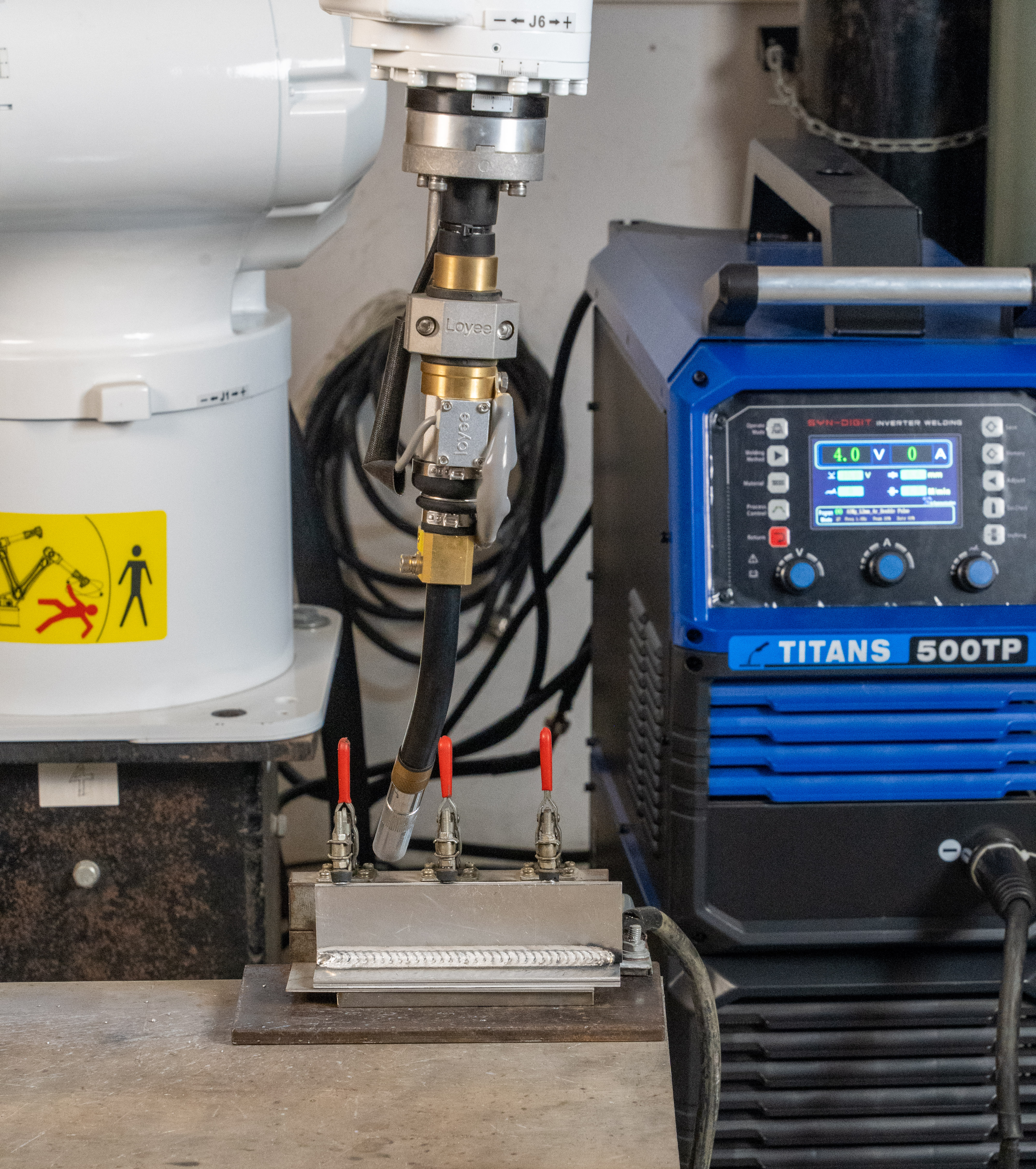 ROBOTIC-WELDING workshop weld sample